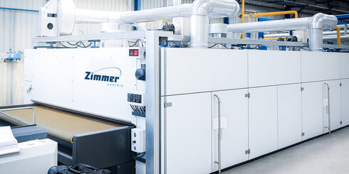 The Compact HC – modular, efficient and powerful: reliable drying for textiles, papers, nonwovens and foils, compatible with any machine.