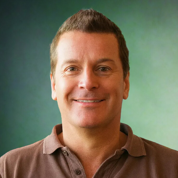 Erich Mühlbacher, Customer Service