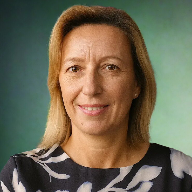 Claudia Launois, Logistic/Export