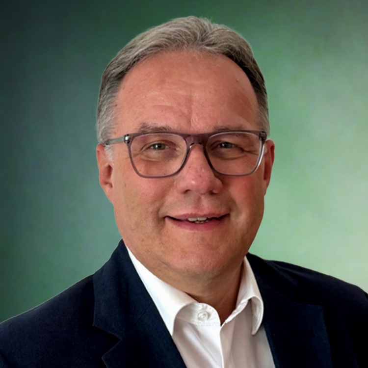 Horst Ros, Managing Director